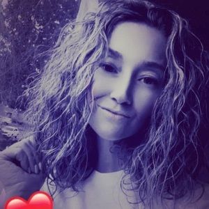 Meet your Posher, Trisha